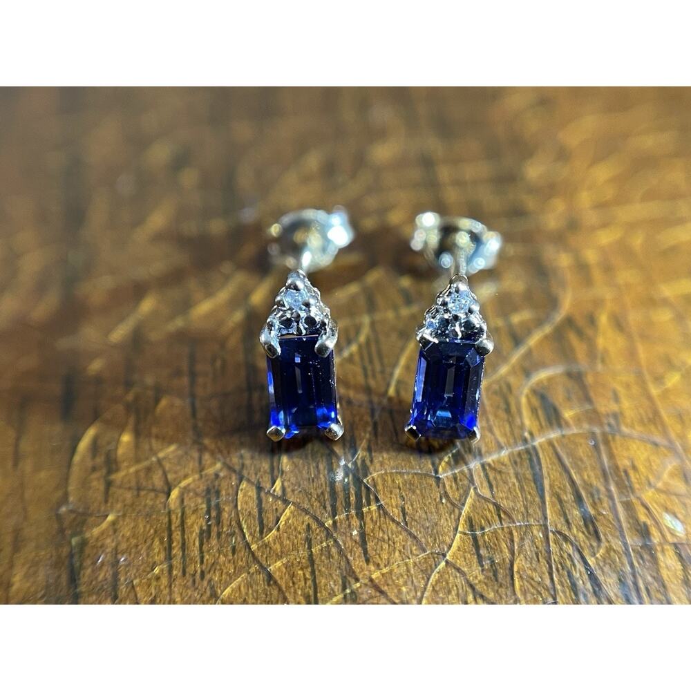 10k Yellow Gold And Emerald Cut Blue Sapphire Stud Earrings LGL Stamped